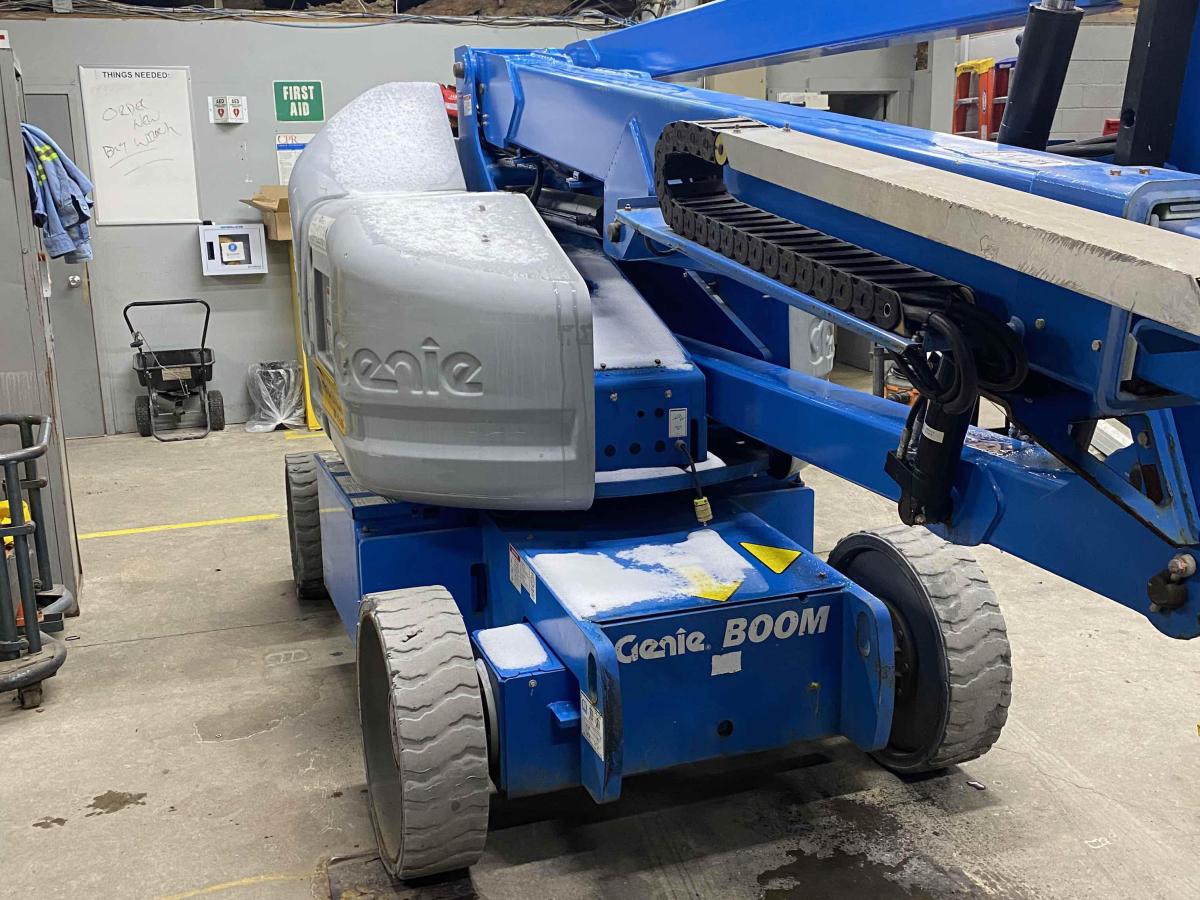 2017 Genie Z-40/23 N