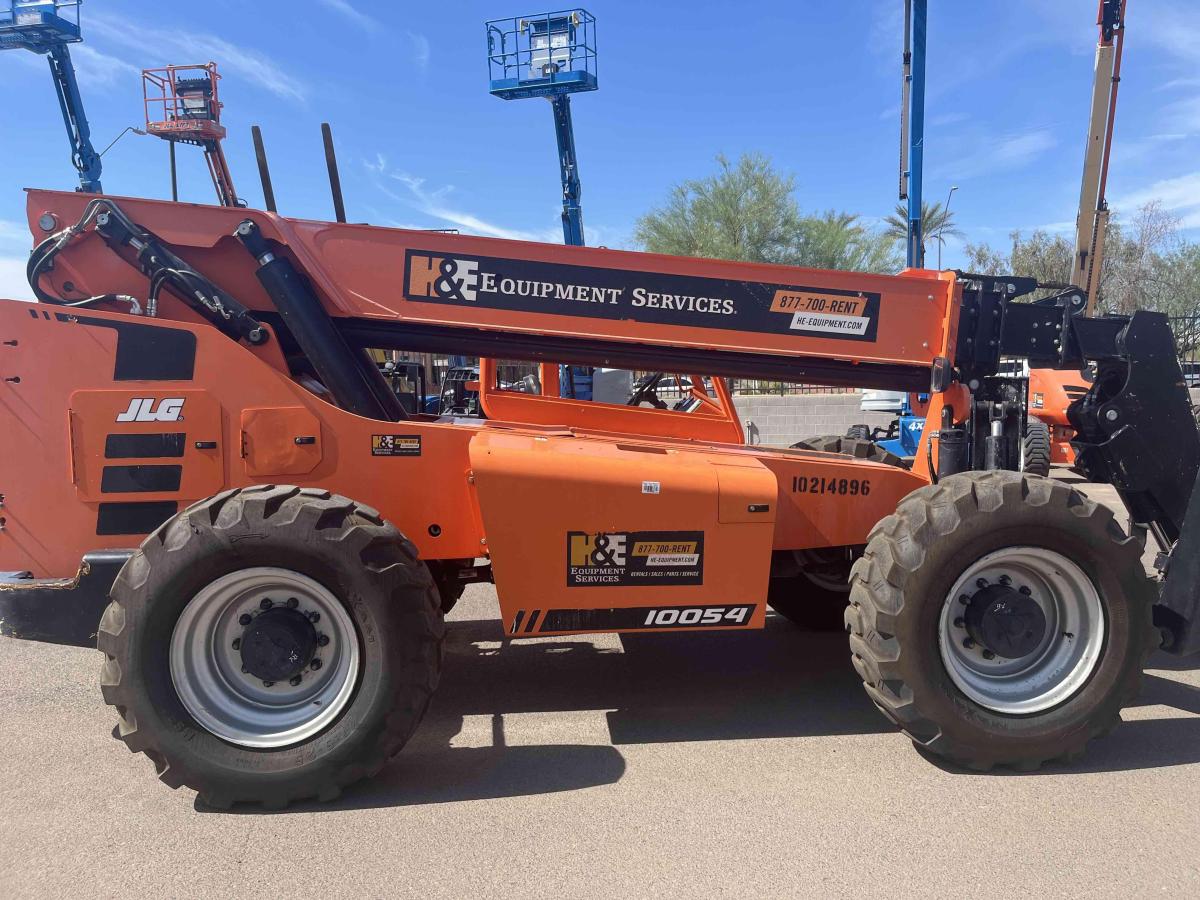2017 SkyTrak 10054