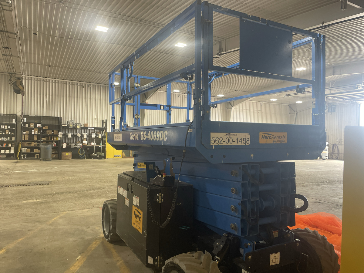 2017 Genie GS-4069 DC-4