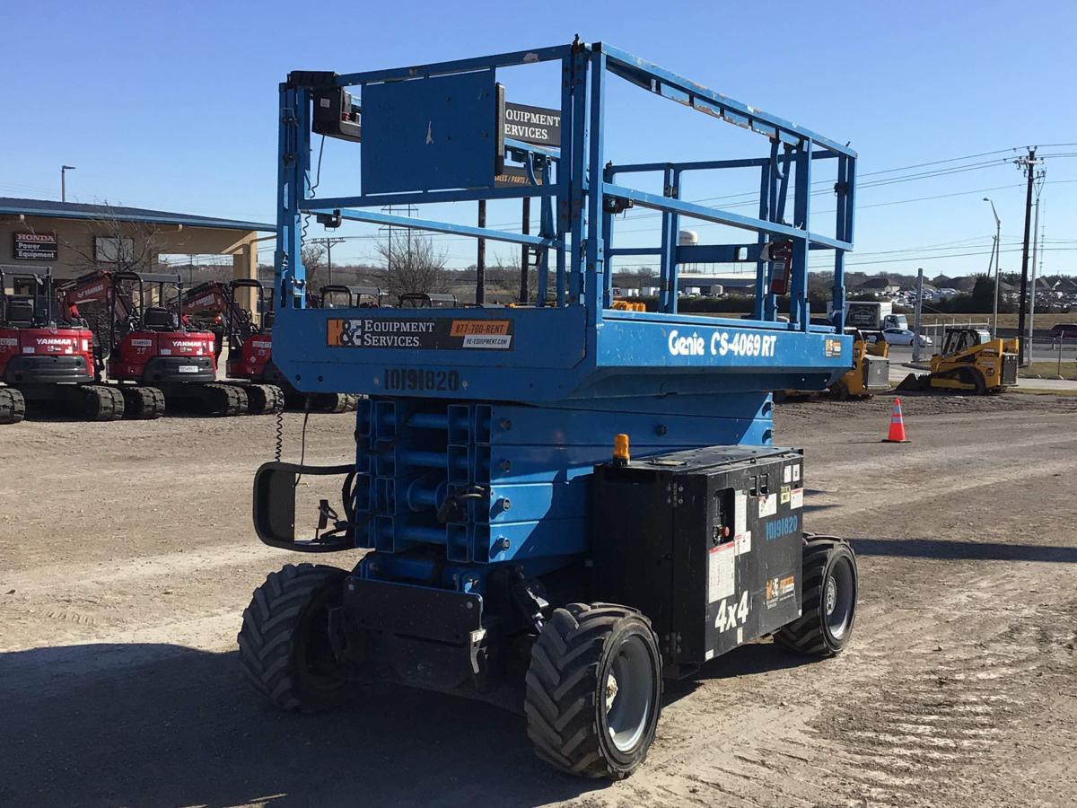 2016 Genie GS-4069 RT