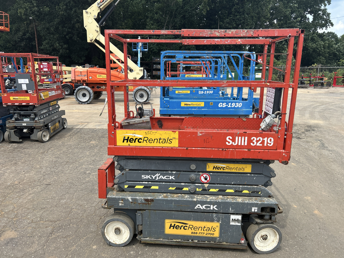 2019 Skyjack SJ3219