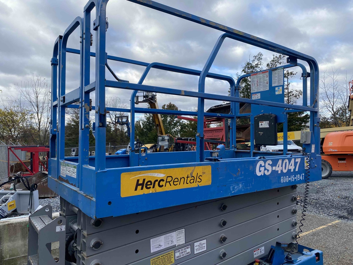 2017 Genie GS-4047-4