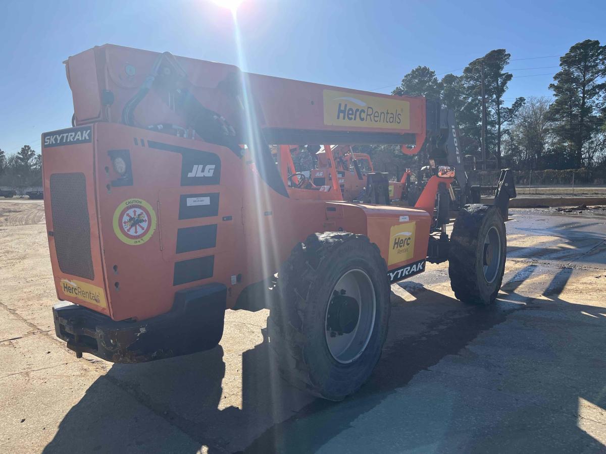 2020 SkyTrak 10042