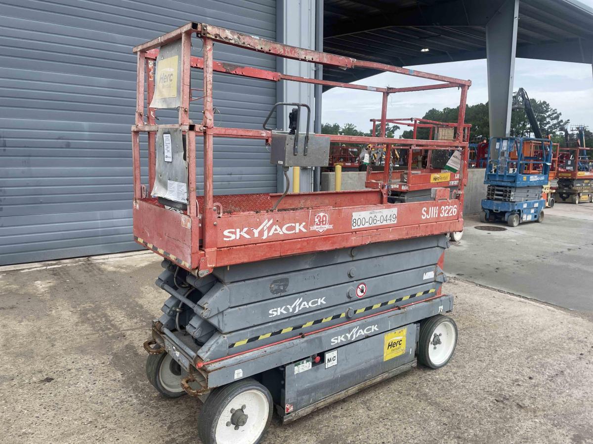 2015 Skyjack SJ3226