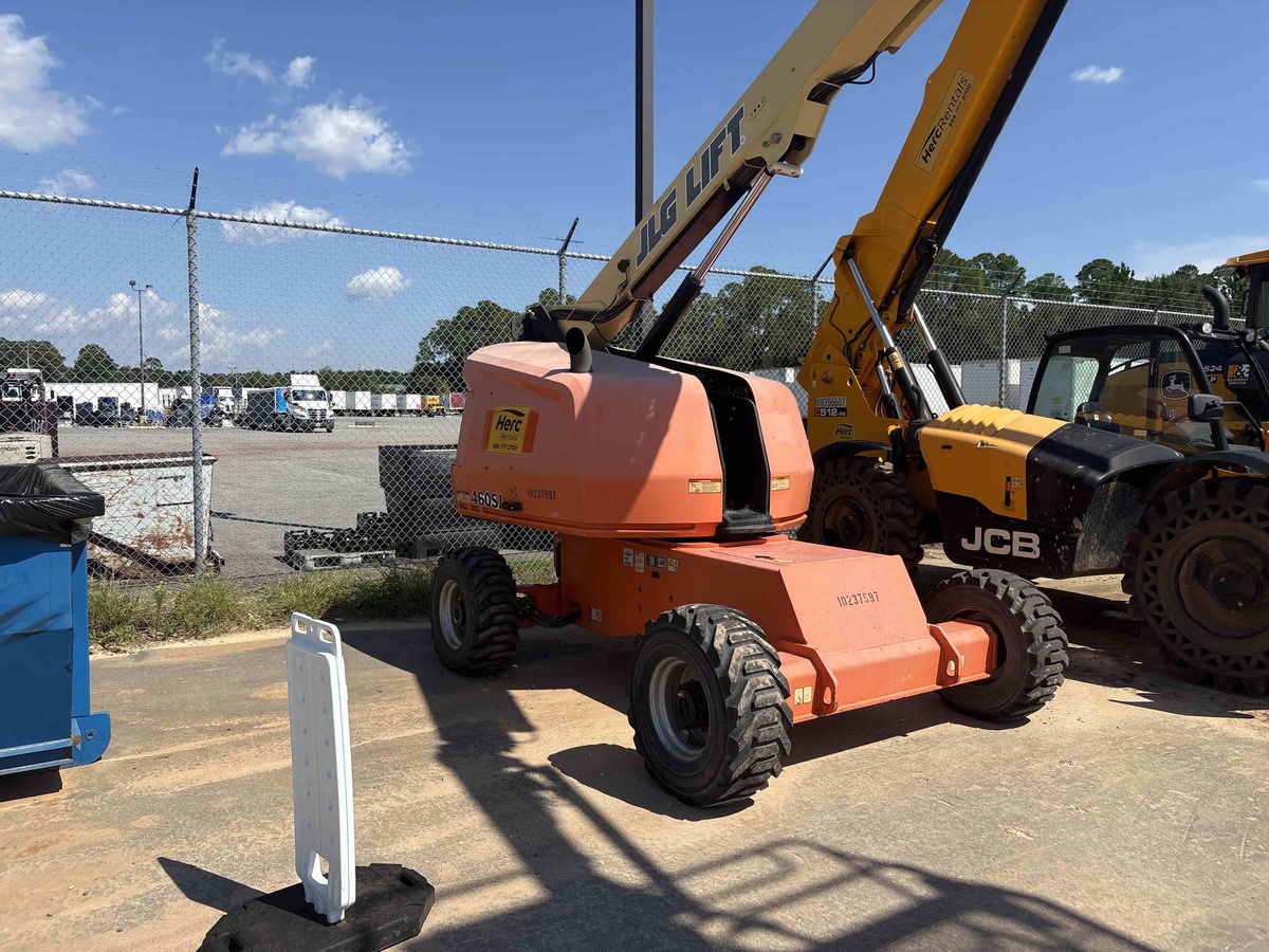 2018 JLG 460SJ-2