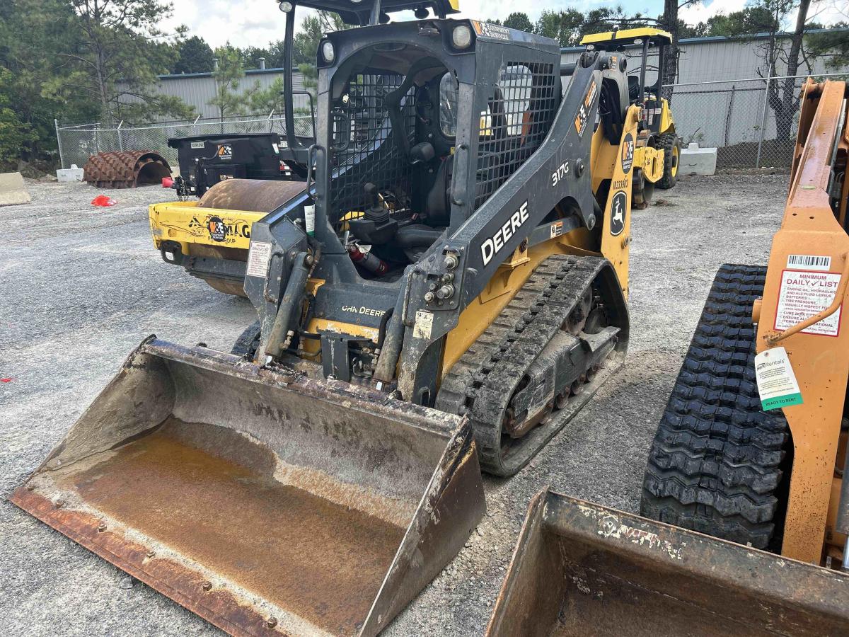 2021 John Deere 317G-3