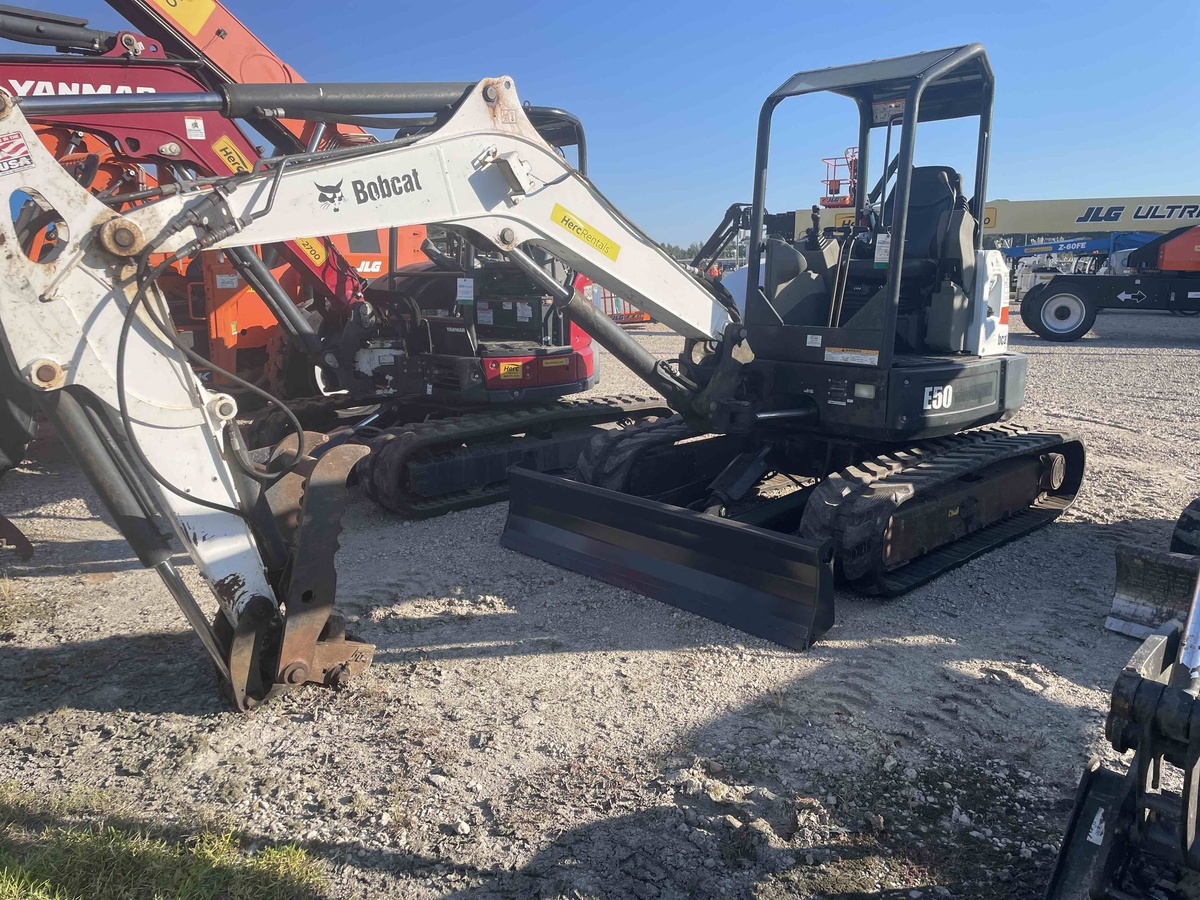 2018 Bobcat E50