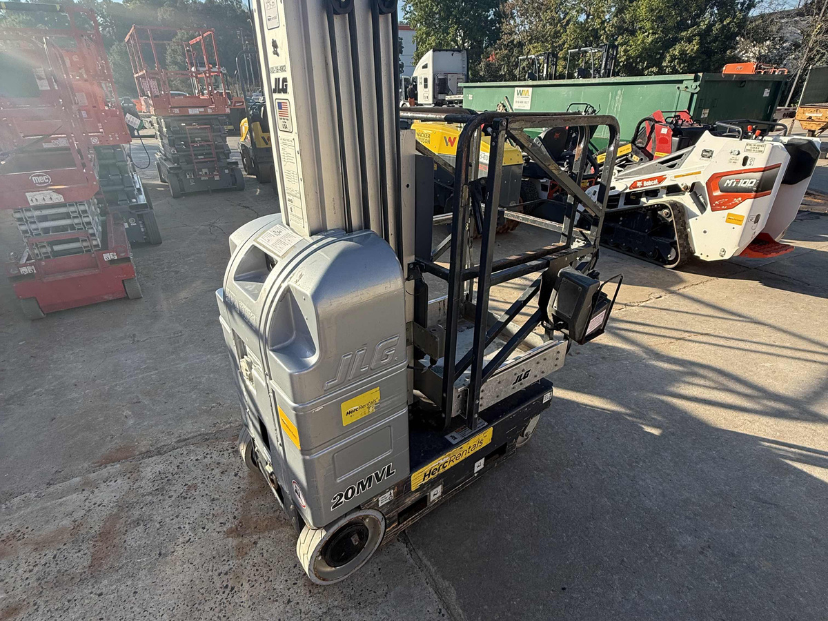 2018 JLG 20MVL-4