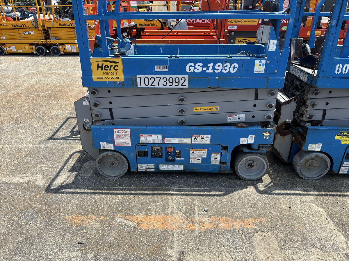 2019 Genie GS-1930