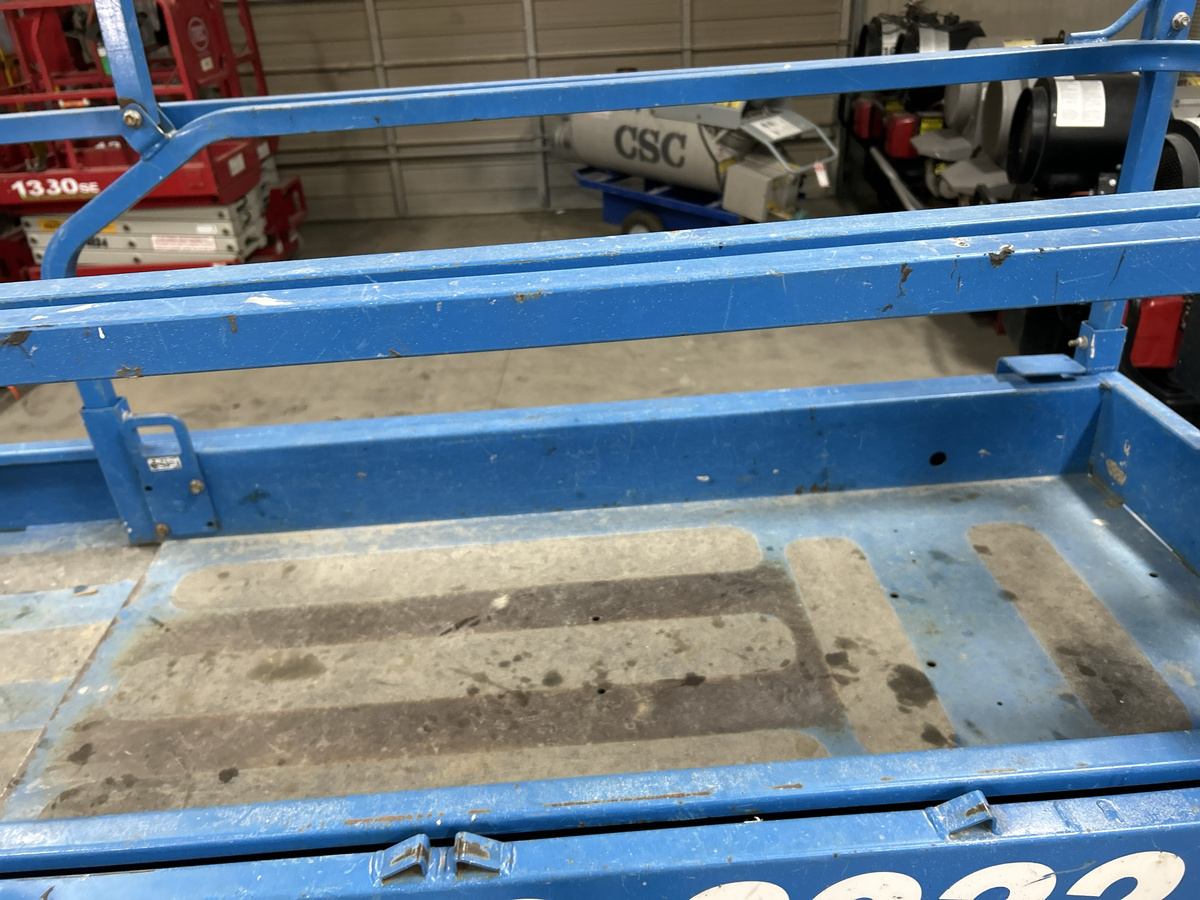 2017 Genie GS-3232-8