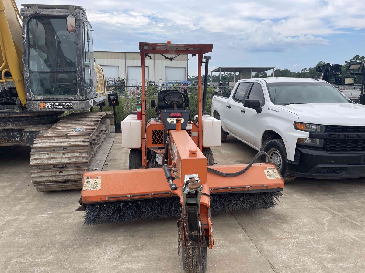 2018 LayMor SM300-4