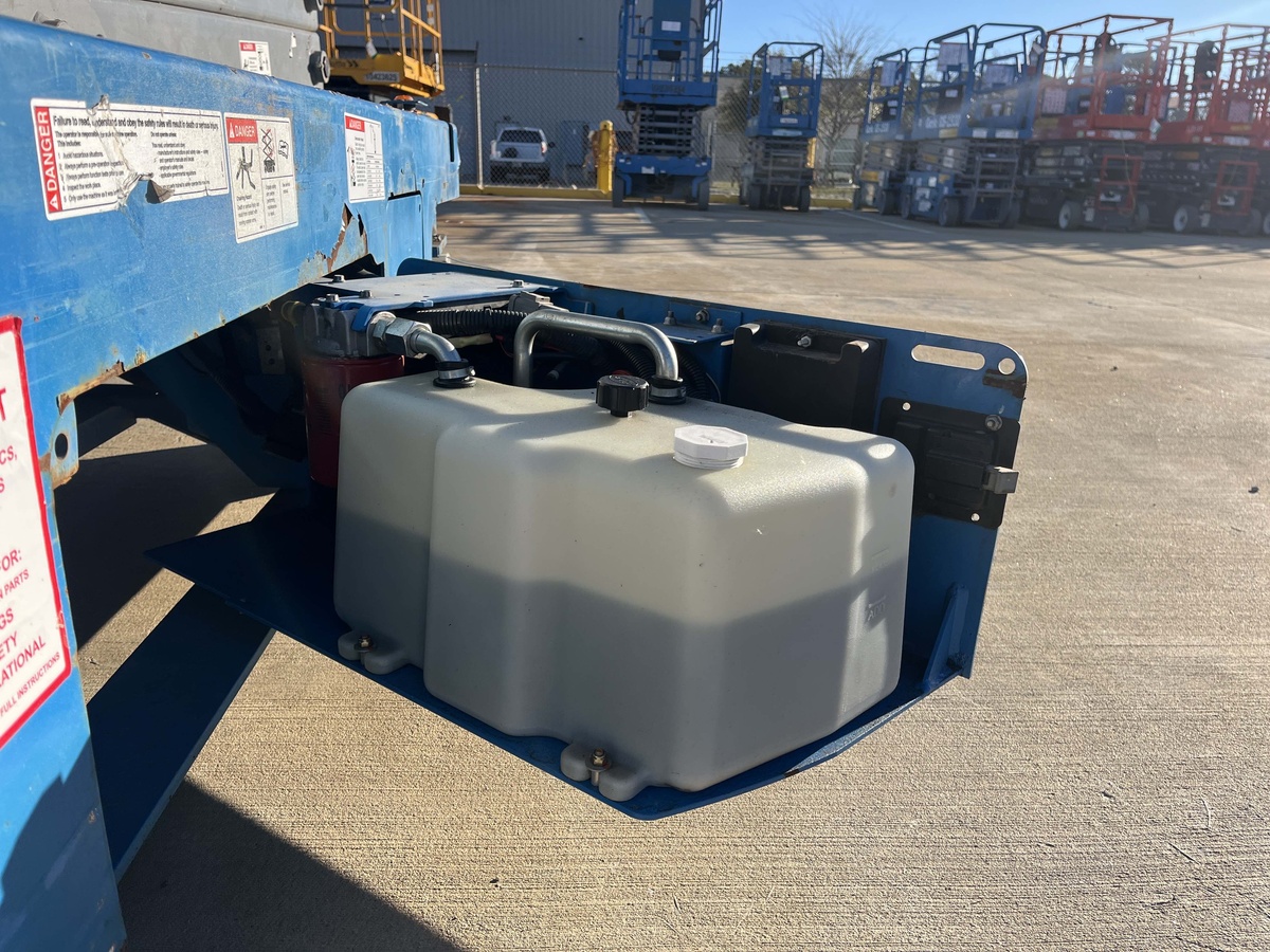2018 Genie GS-3246-10