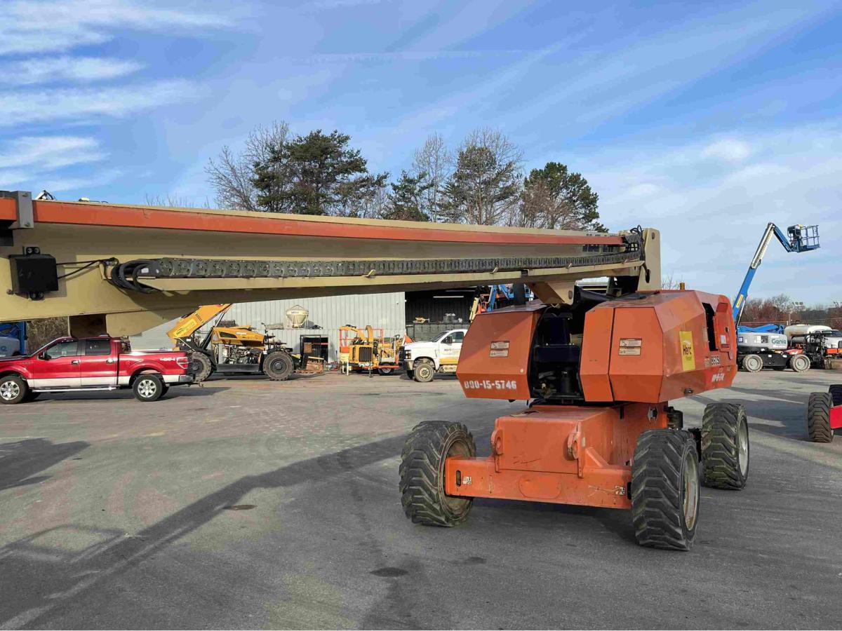 2017 JLG 860SJ