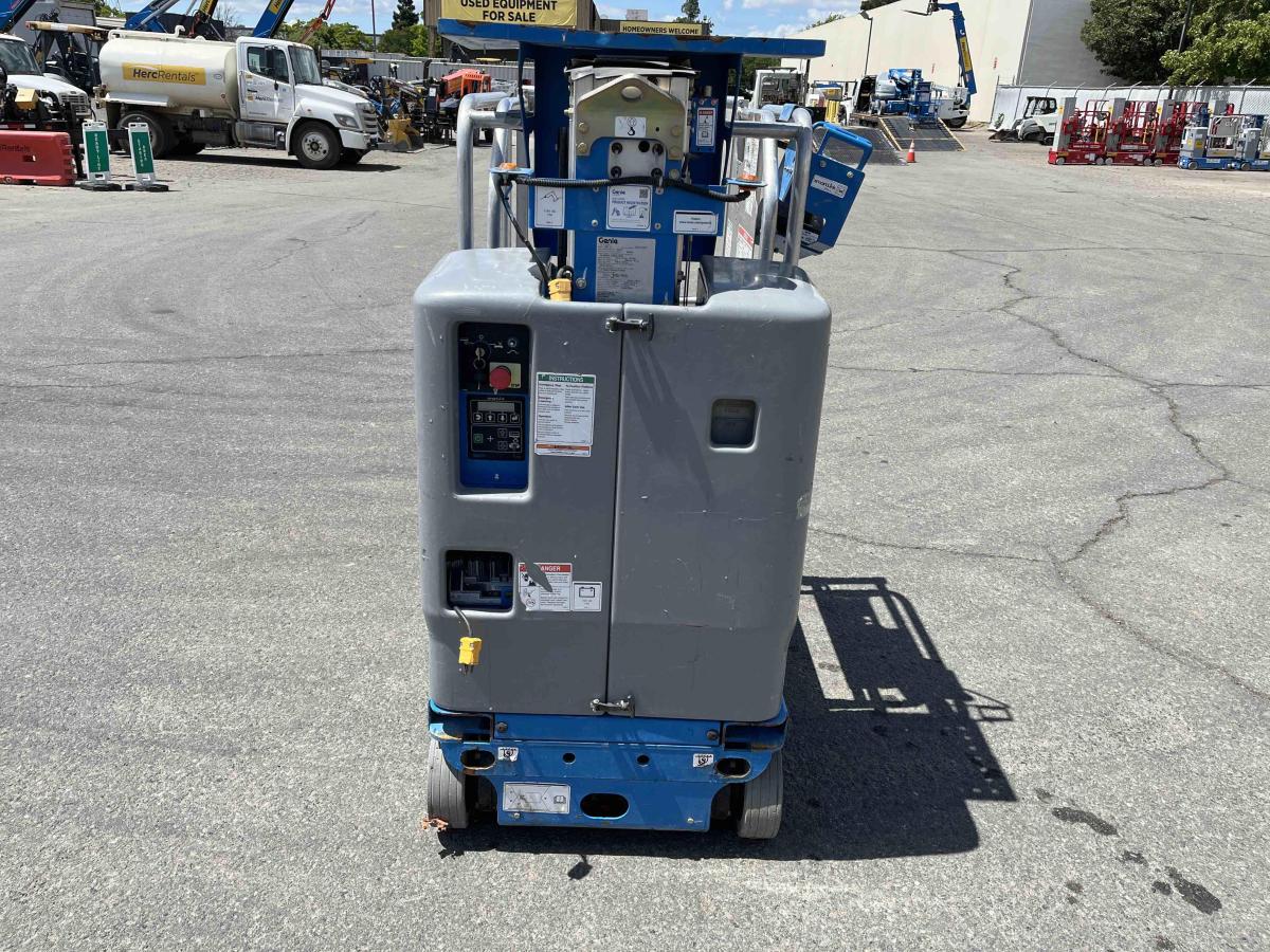 2018 Genie GR-12-4