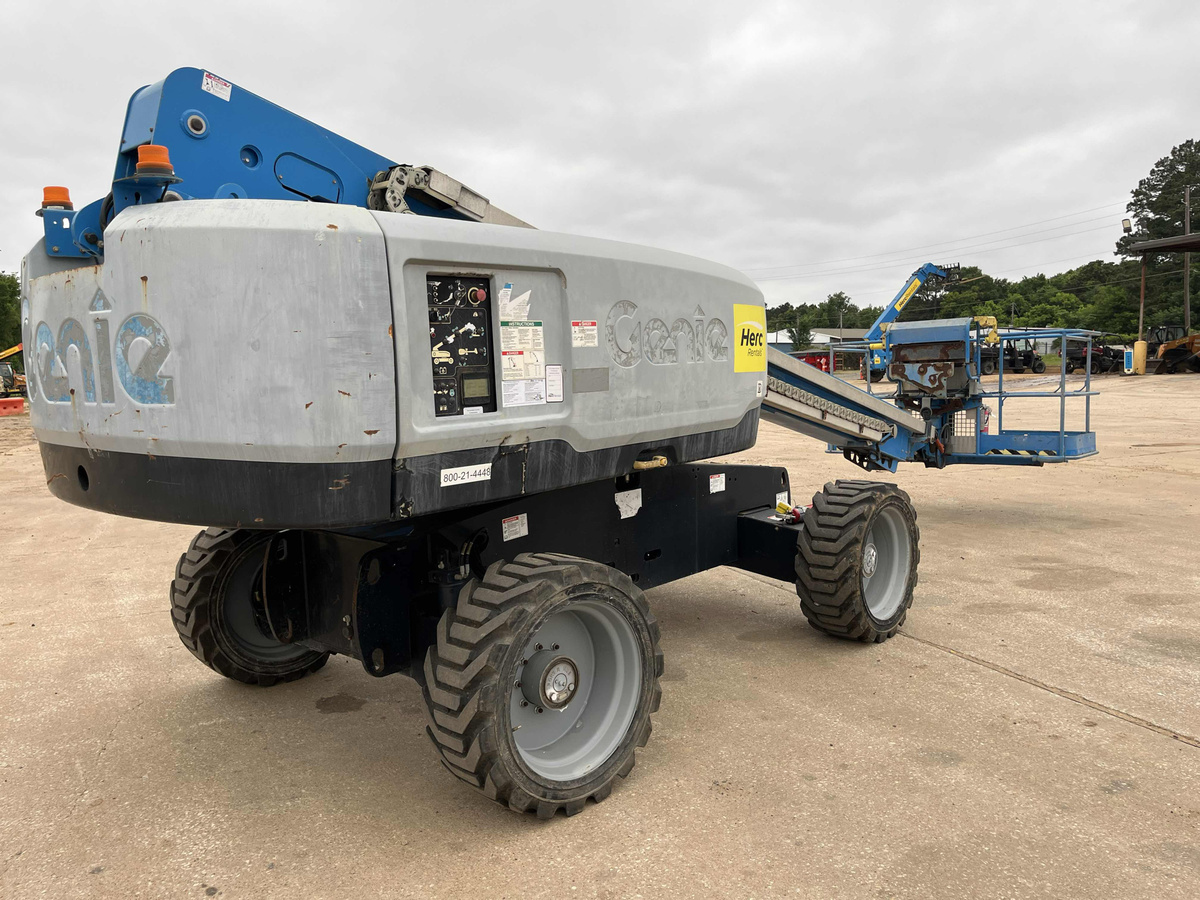 2018 Genie S-60X-2