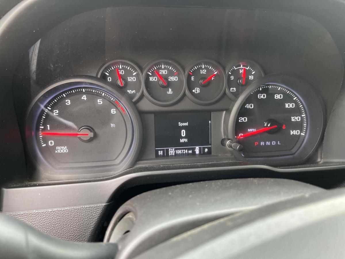 2022 Chevrolet 3500-8