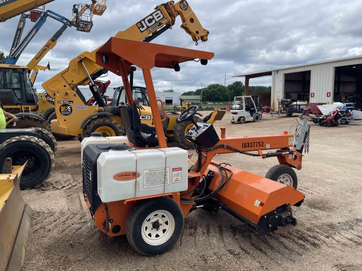 2021 LayMor SM300-5
