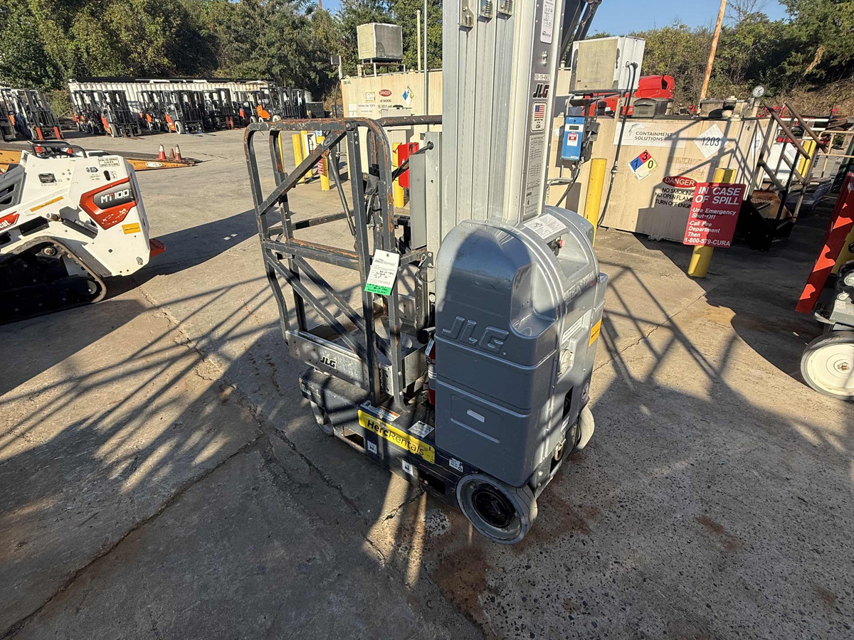 2018 JLG 20MVL-3