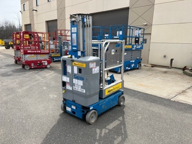 2018 Genie GR-20-3