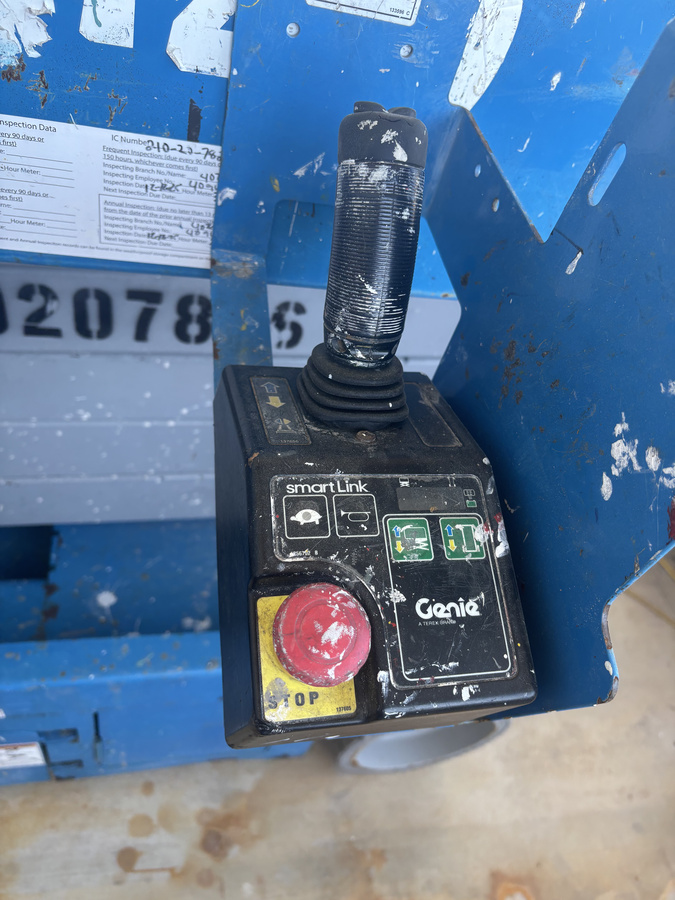 2017 Genie GS-4047-2