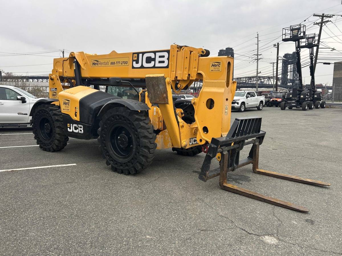 2022 JCB 510-56-4