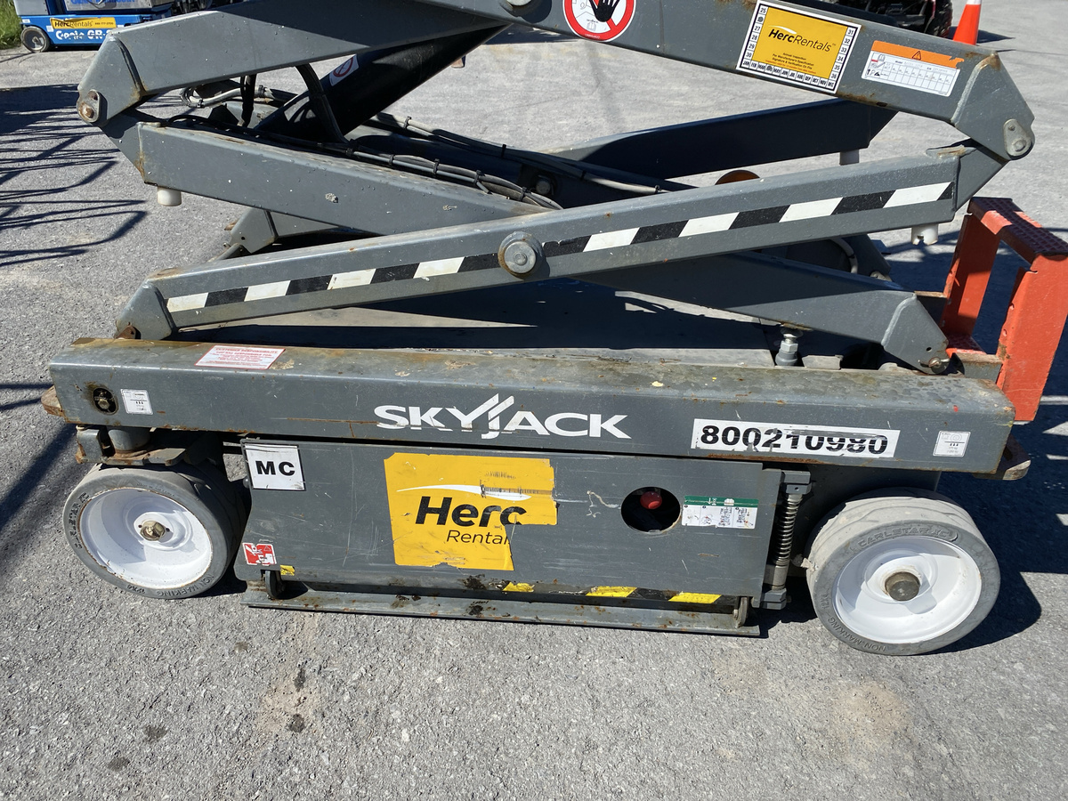 2018 Skyjack SJ3219-14