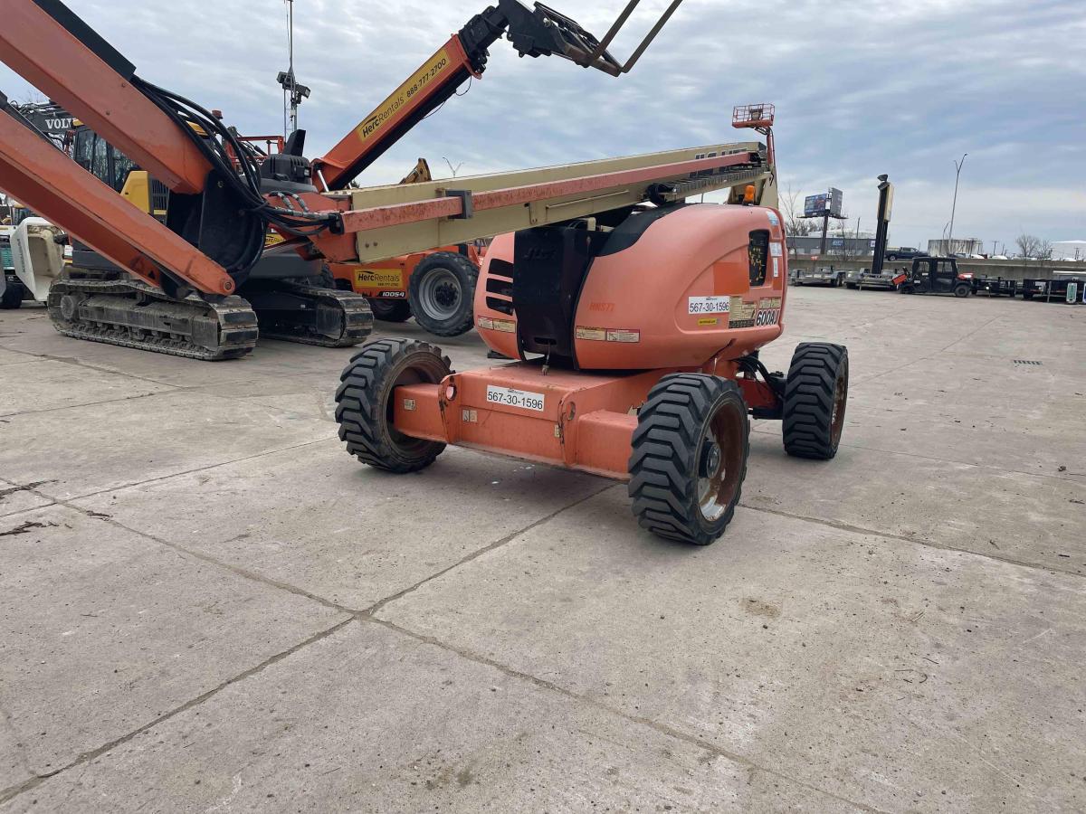 2015 JLG 600AJ