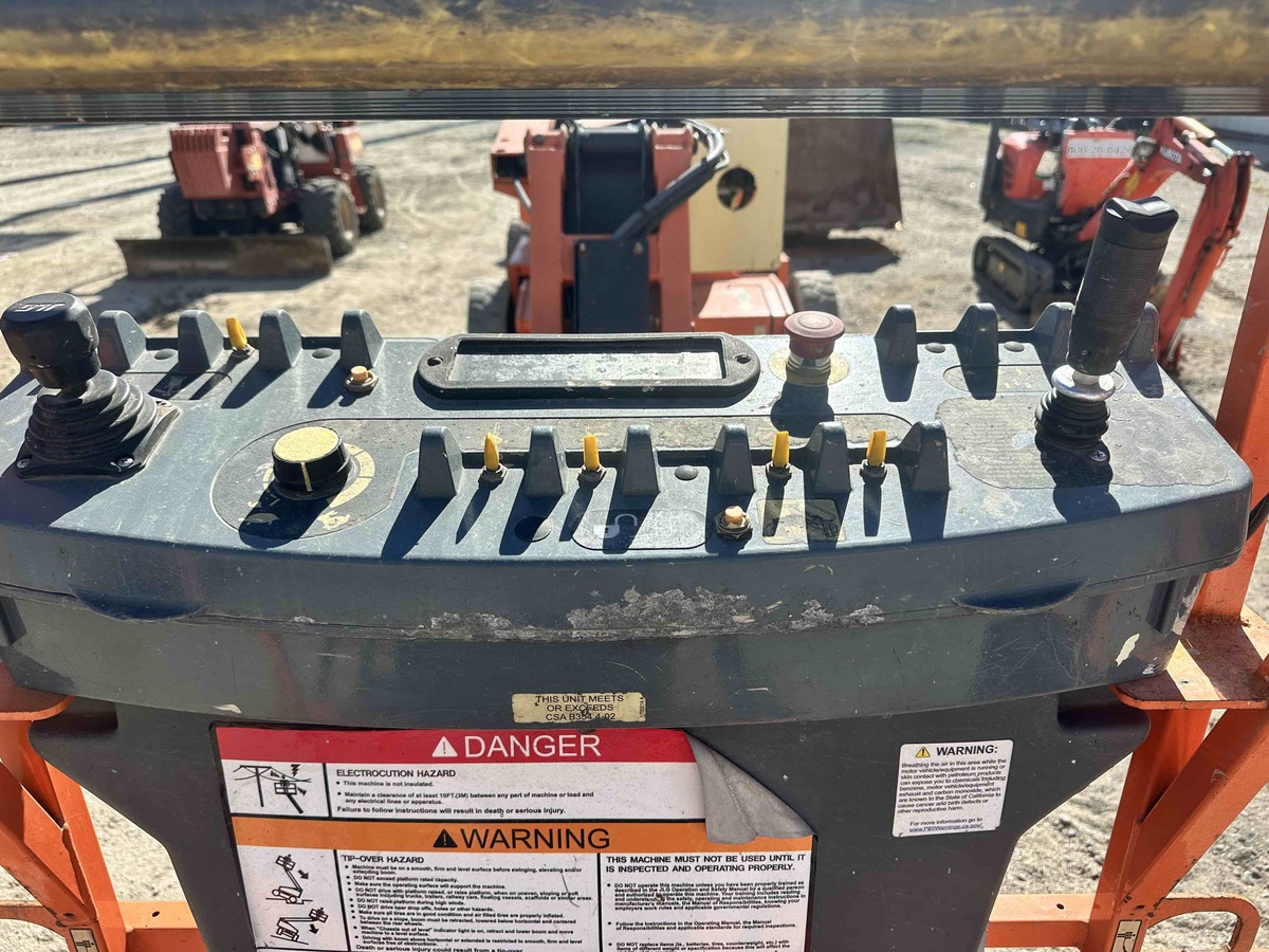 2018 JLG E450AJ-6