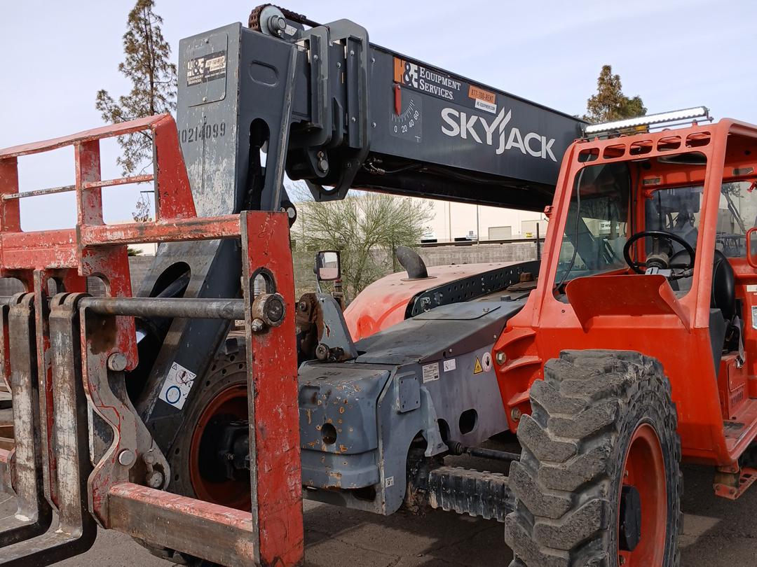 2017 Skyjack  SJ843 TH