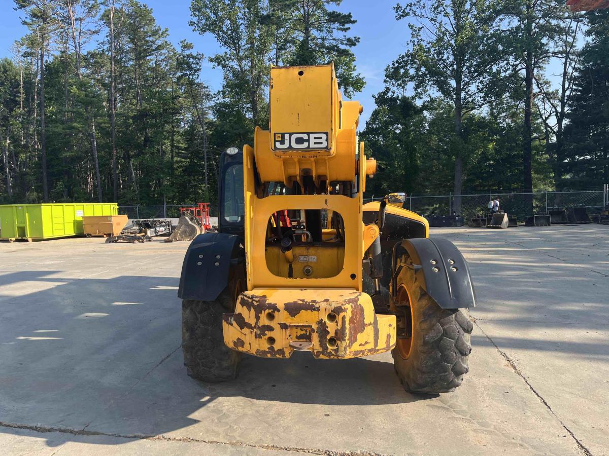 2017 JCB 510-56-6