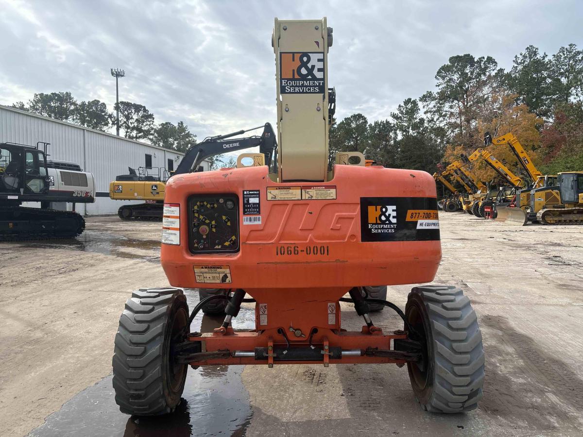 2016 JLG M600JP