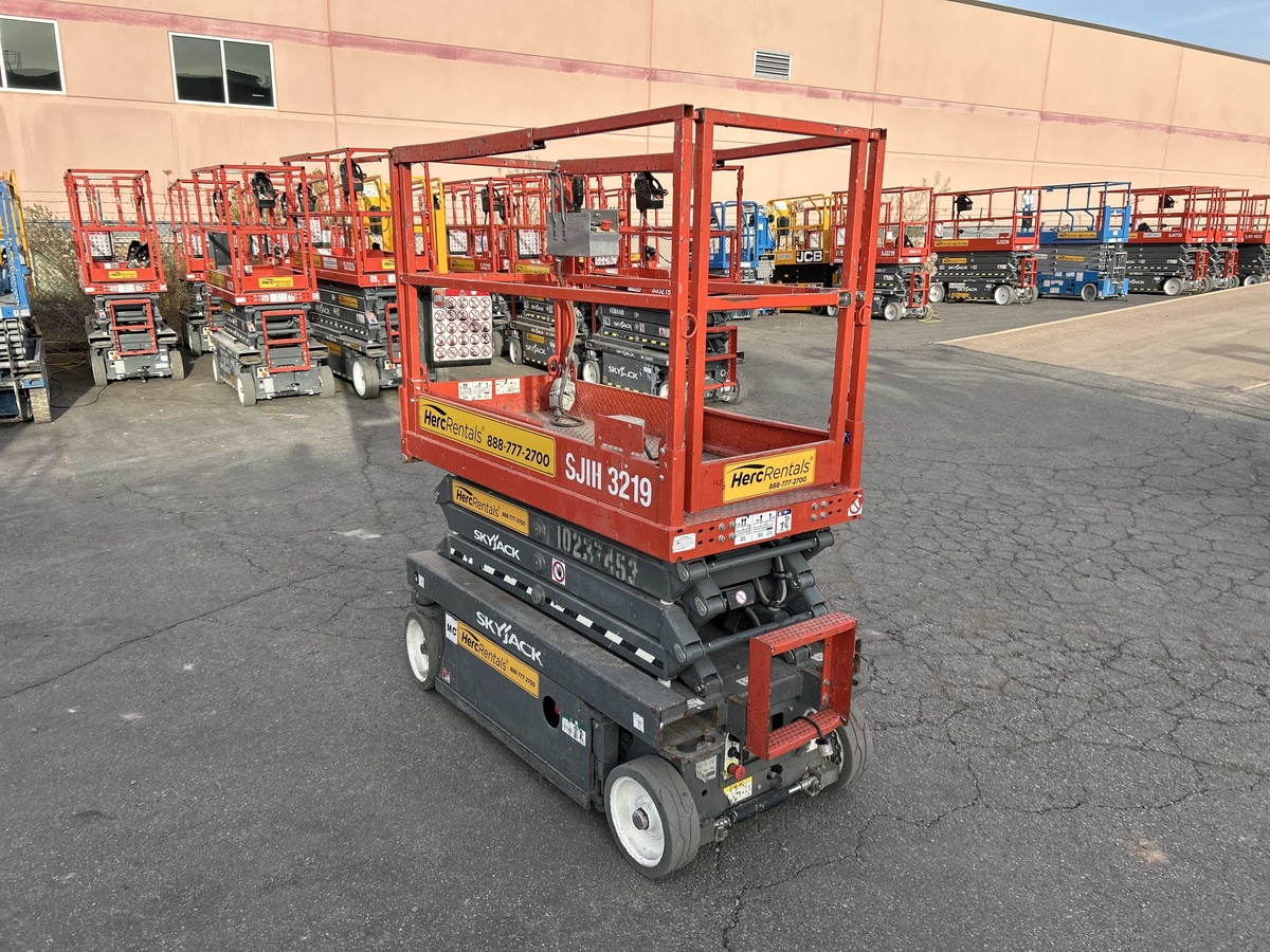 2018 Skyjack SJ3219