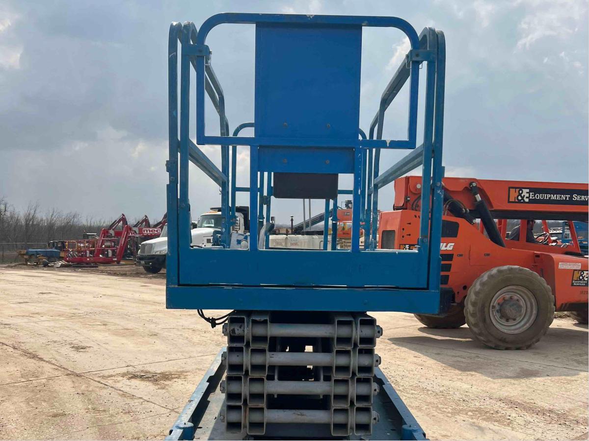 2016 Genie GS-3246