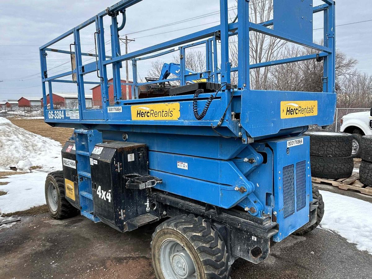 2017 Genie GS-3384 RT