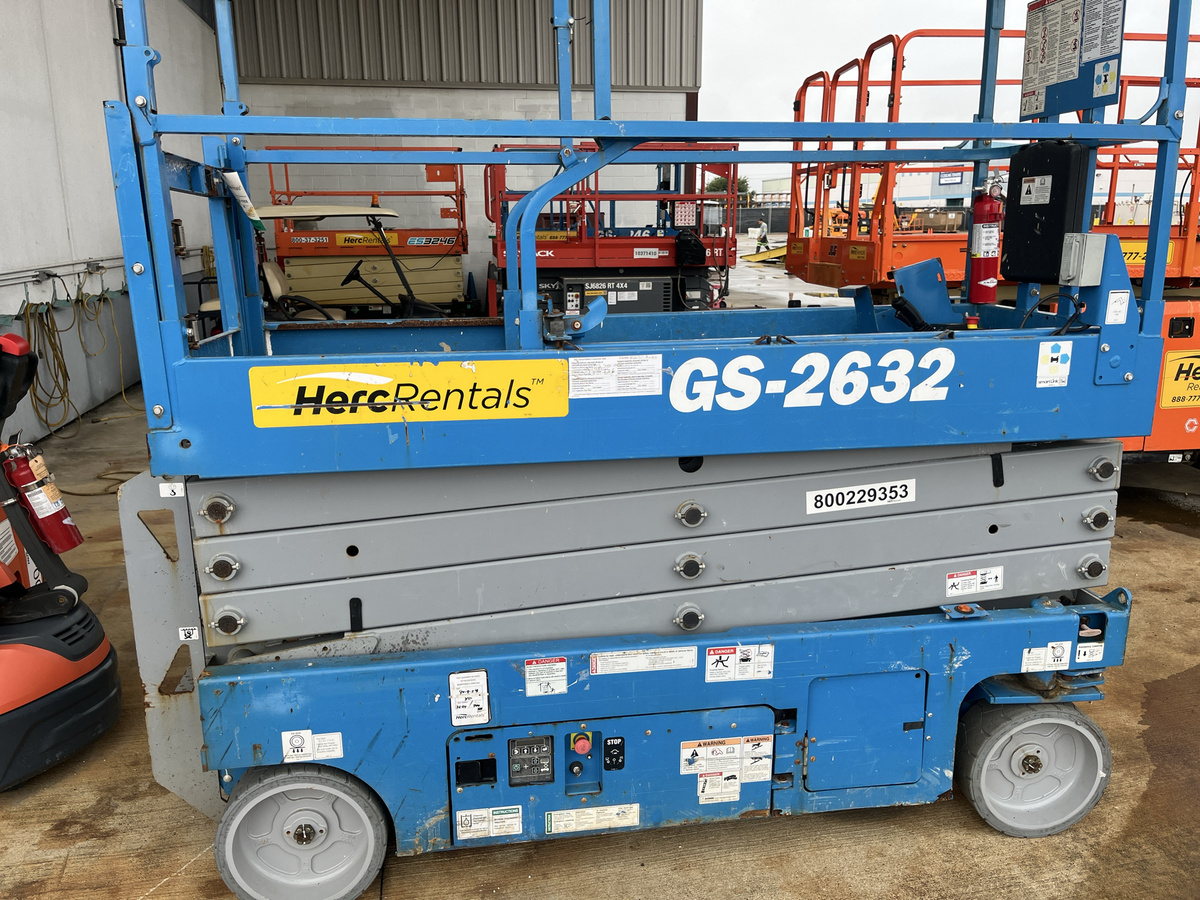 2018 Genie GS-2632