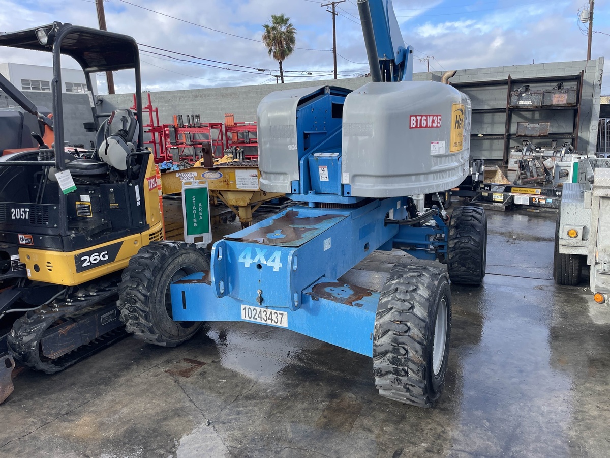 2018 Genie S-40-4
