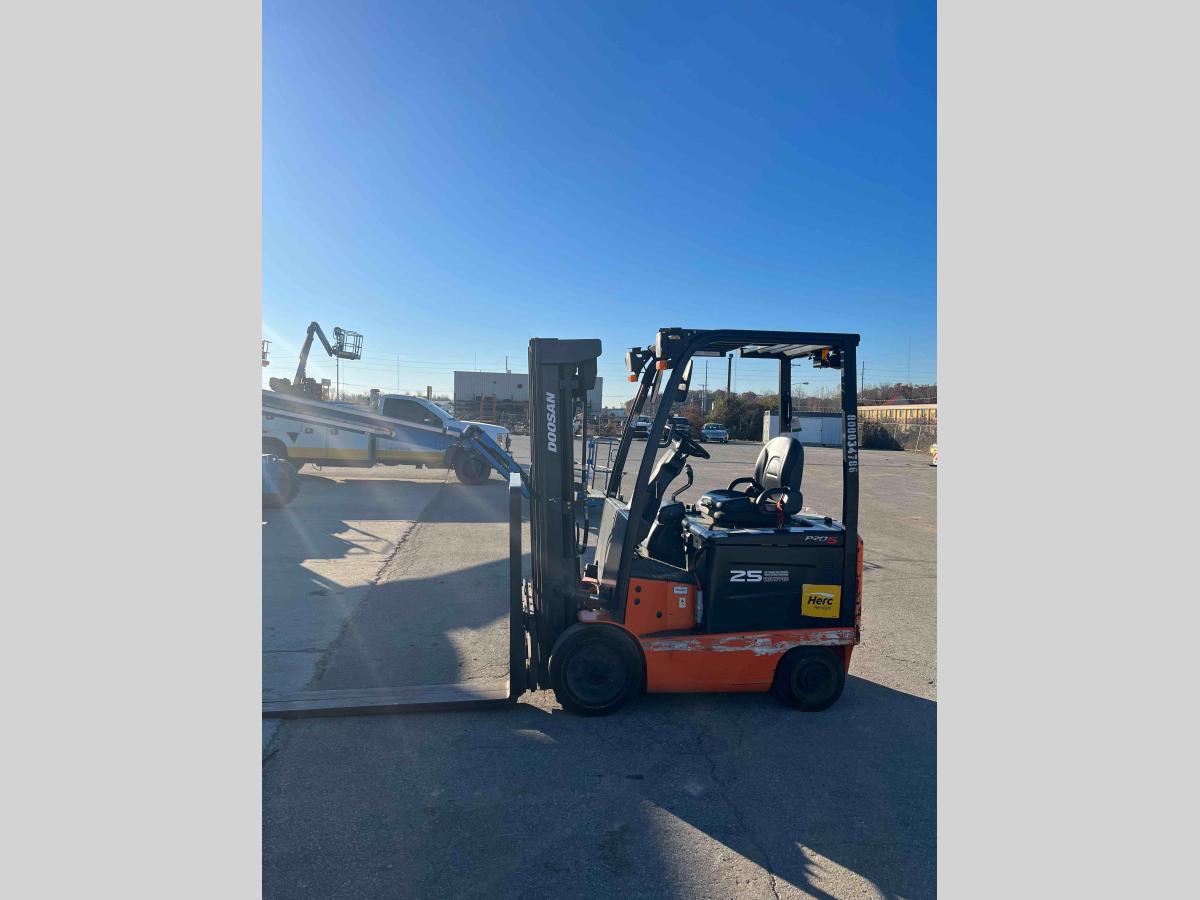 2014 Doosan BC25S5