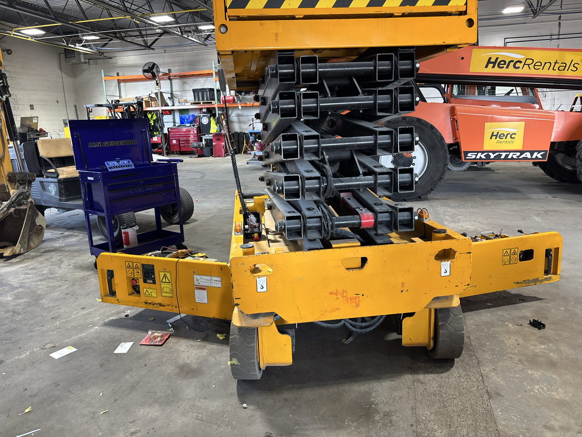 2022 JCB S4046E-5