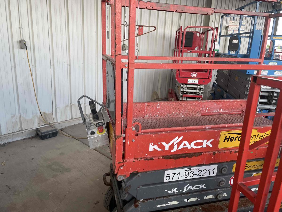 2017 Skyjack SJ3219-4