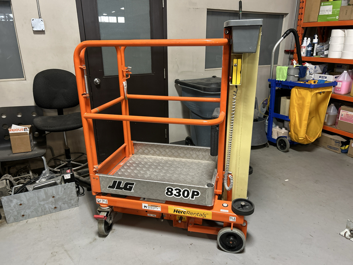 2020 JLG 830P-6