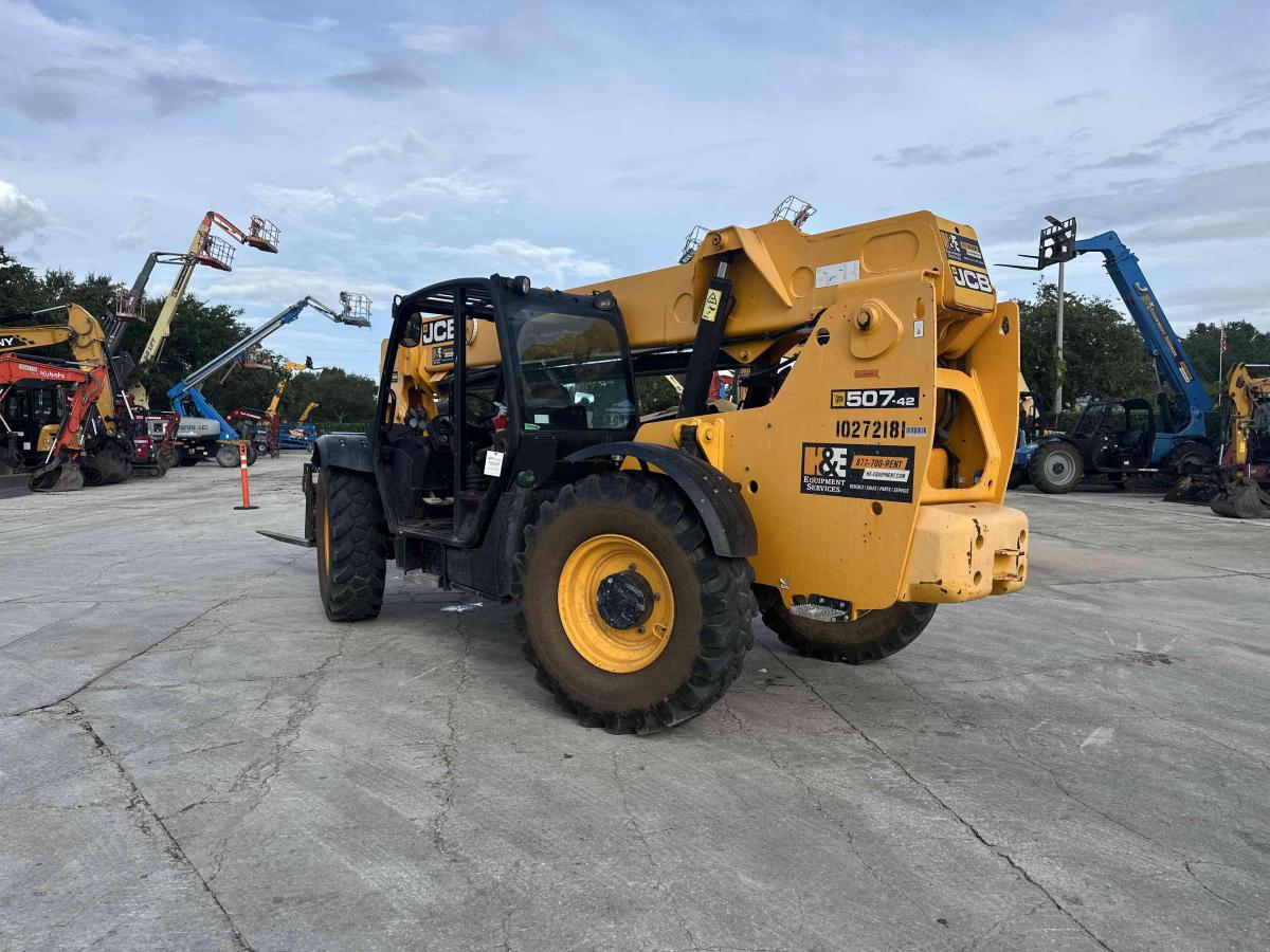 2019 JCB 507-42-8
