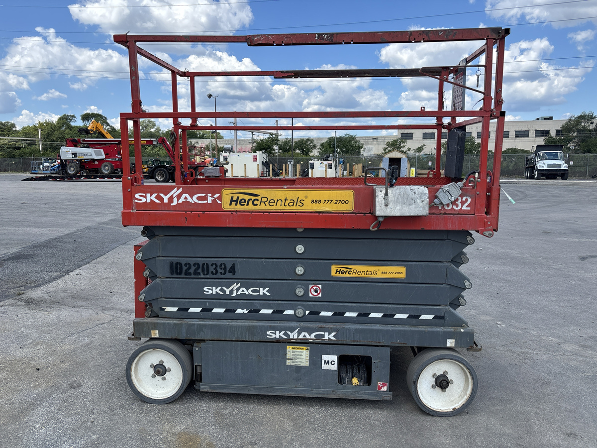 2017 Skyjack SJ4632