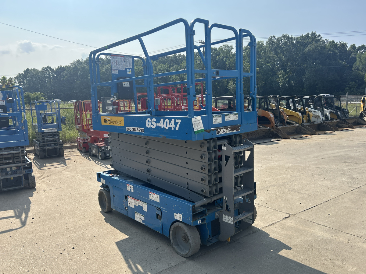 2019 Genie GS-4047-2