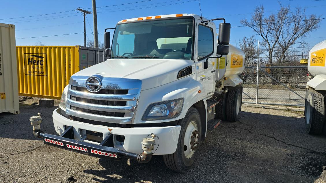 2019 Hino 338