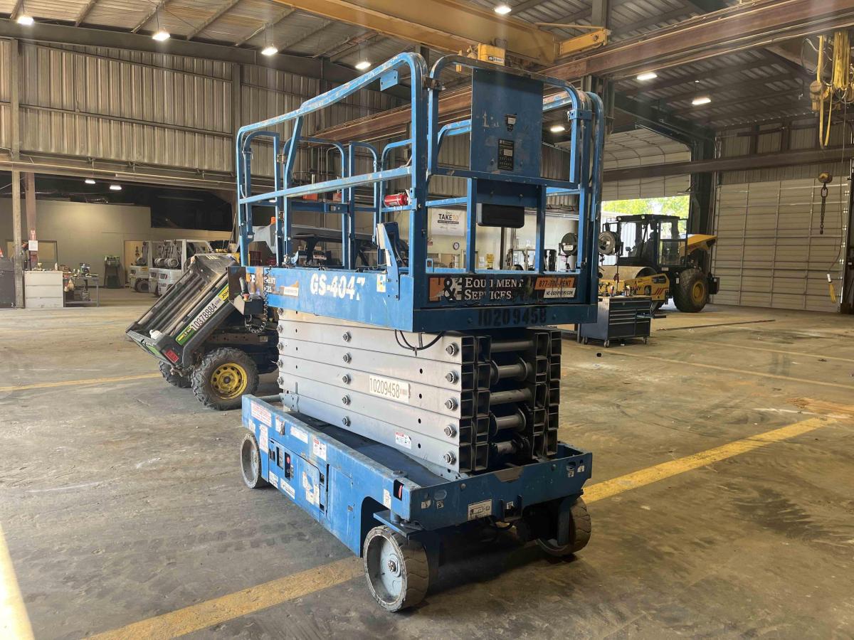 2017 Genie GS-4047-3