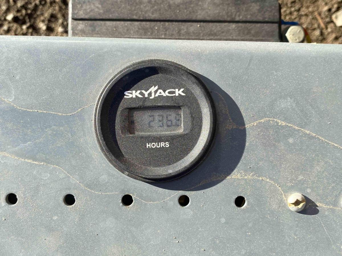 2017 Skyjack SJ3226