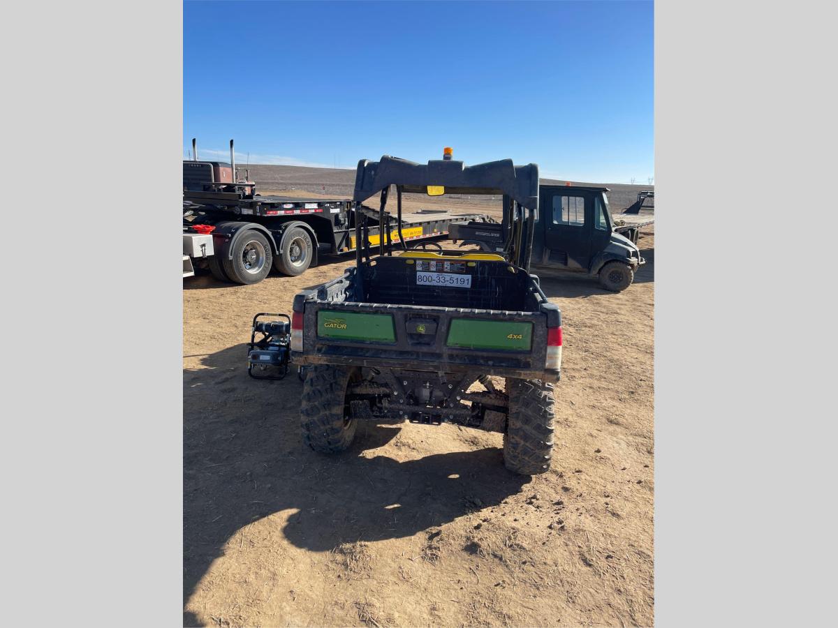 2022 John Deere XUV855M