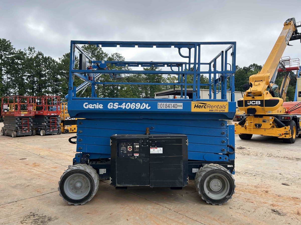 2016 Genie GS-4069 DC-14