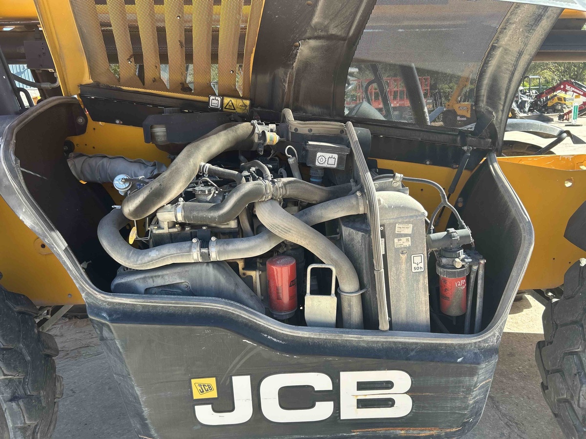 2021 JCB 510-56-5