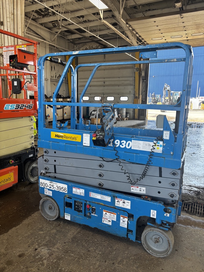 2019 Genie GS-1930